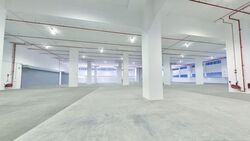 Toh Guan Road East (D22), Warehouse #574073871